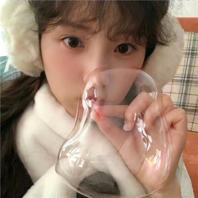 搭秋千的人